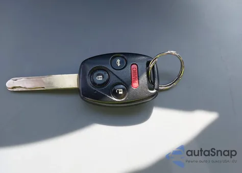 2010 Honda Accord 2.4 Lx-P из США, поврежденный, VIN 1HGCP2F49AA118768